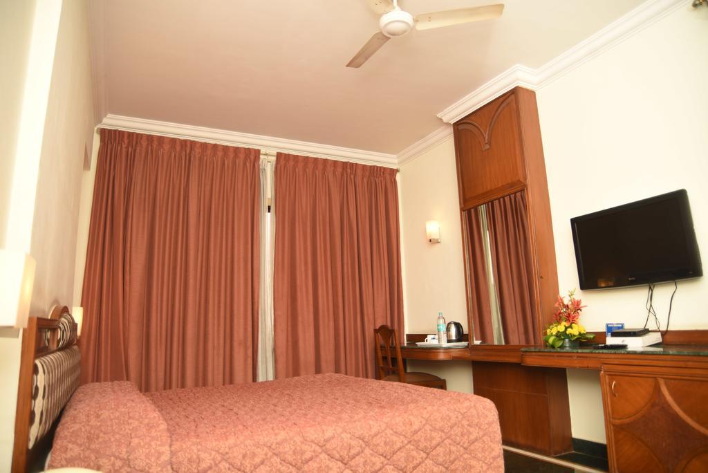 העיר בנגלור Hotel Maurya חדר תמונה